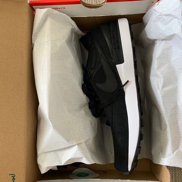 Nike Waffle One - Picture 2 of 5